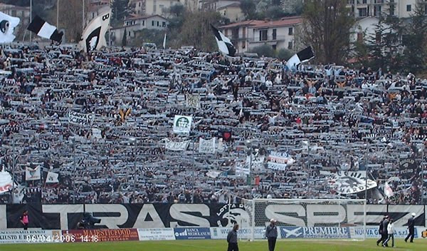 Spezia, il Picco è già sold out: sarà marea bianca contro il Venezia