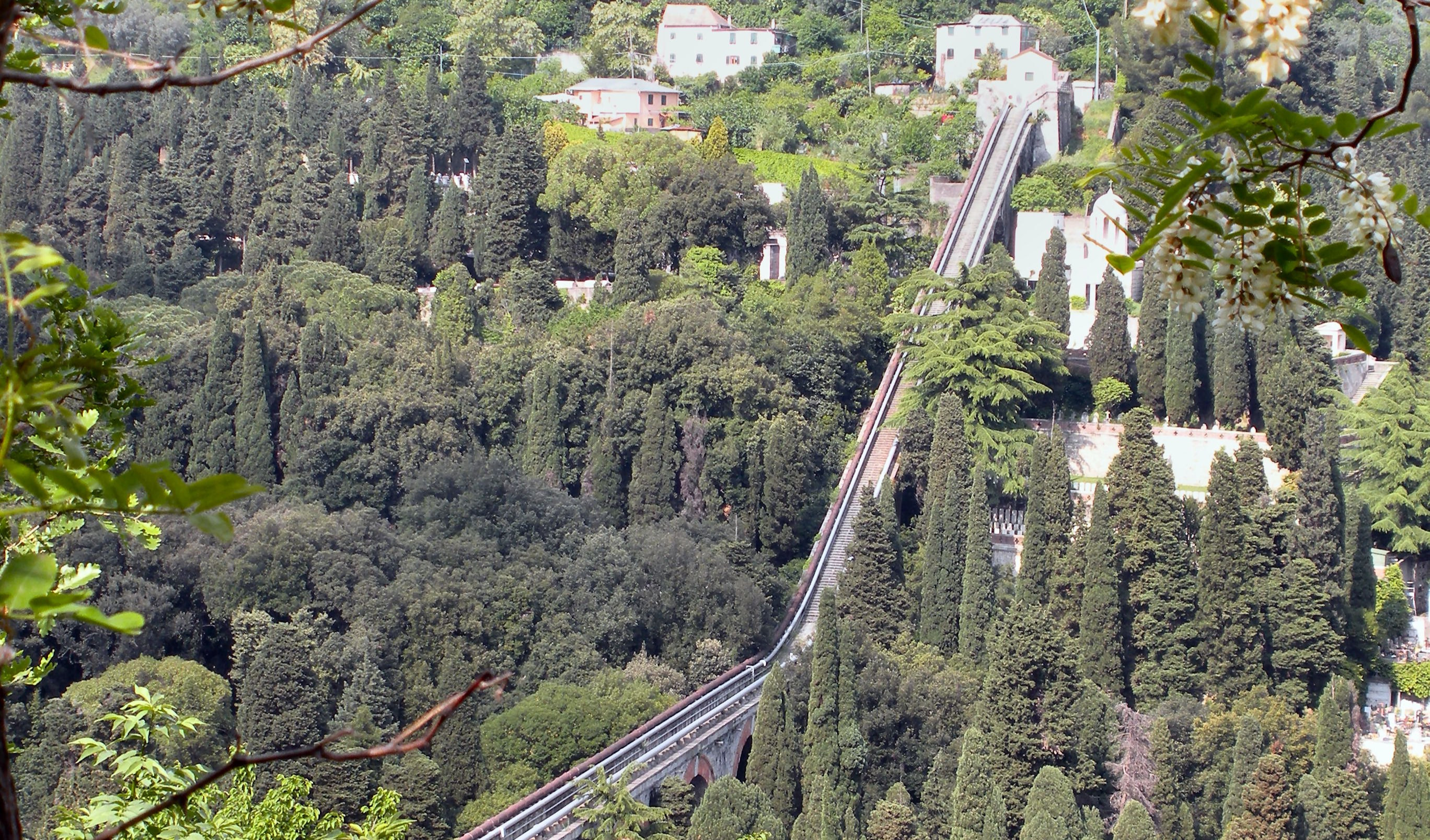 Genova, 4 interventi per il dissesto idrogeologico, dalla Val Varenna a Staglieno 