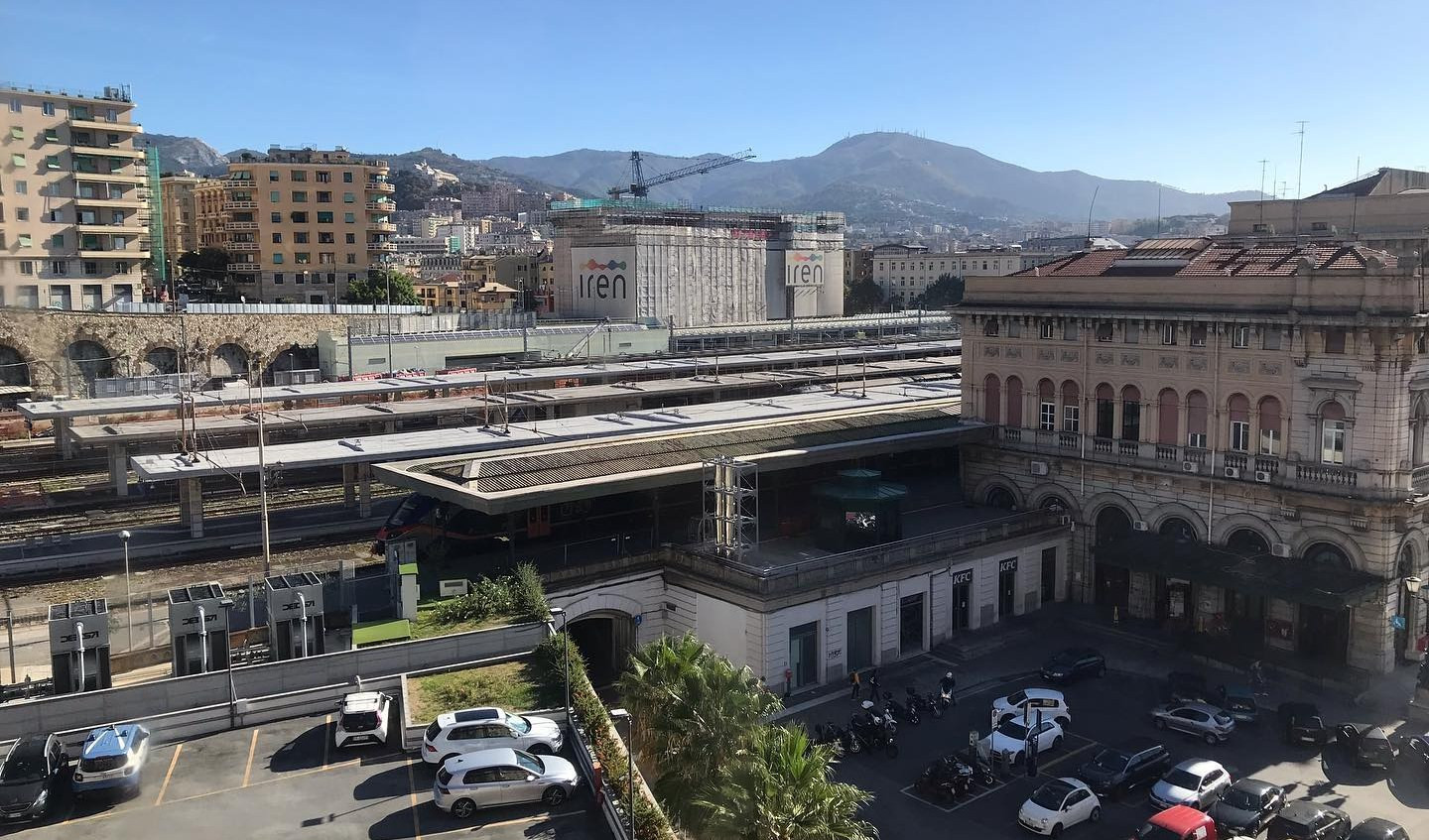 Treno guasto, 300 tifosi del Brescia vengono a Genova con le loro auto