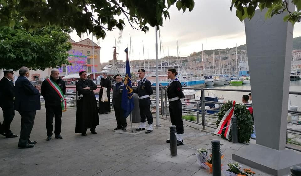 Tragedia Torre Piloti, Genova dedica una strada alle 9 vittime