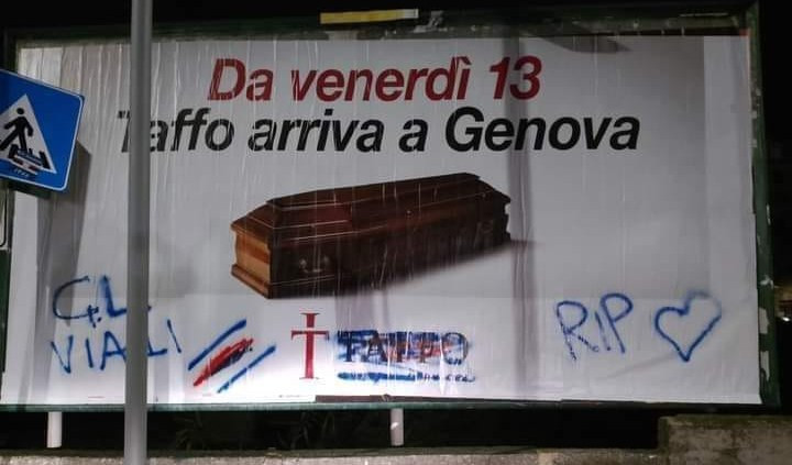 Genova, atto vandalico con oltraggio a Vialli su cartellone pubblicitario
