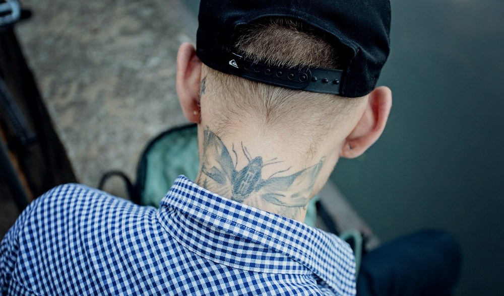 Aveva rapinato un ragazzo a Genova, scovato grazie ad un tatuaggio