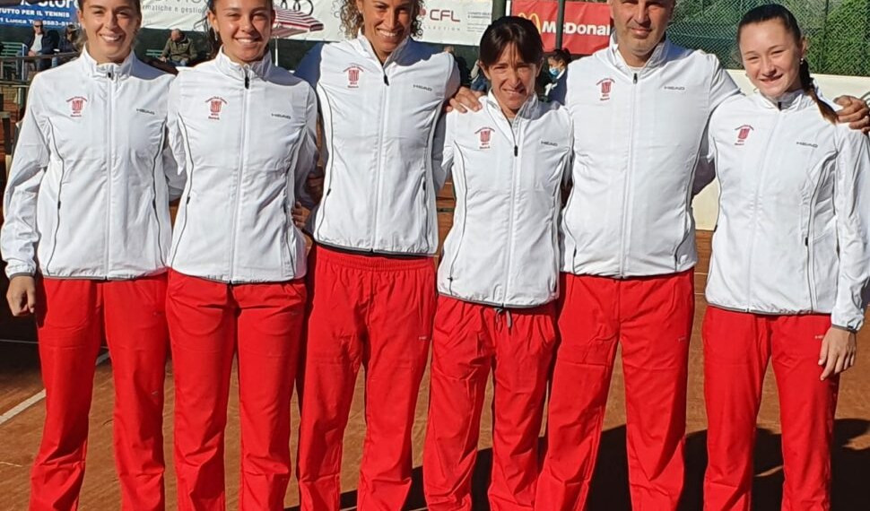 La squadra femminile di A1 delle Tennis club Genova