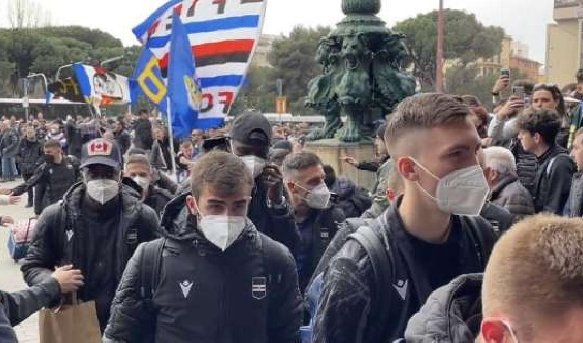 Tifosi della Sampdoria mobilitati per la trasferta all'Olimpico con la Lazio