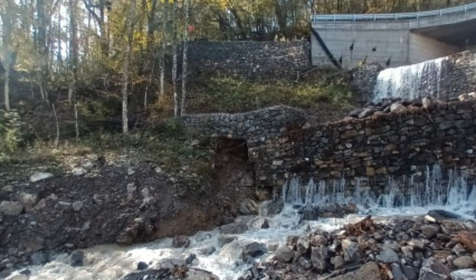 Frane in provincia di Genova: la situazione delle strade