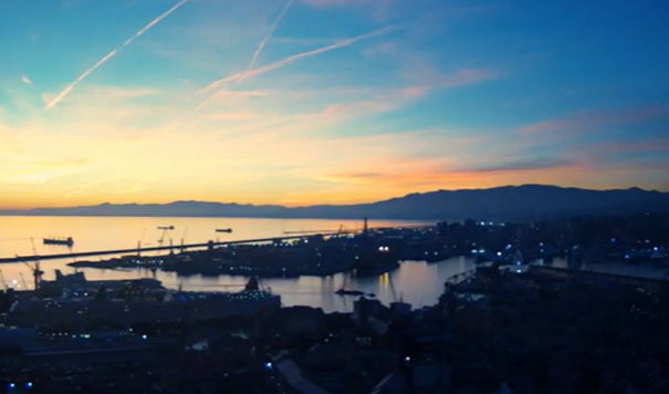 Il tramonto su Genova da Terrazza Colombo