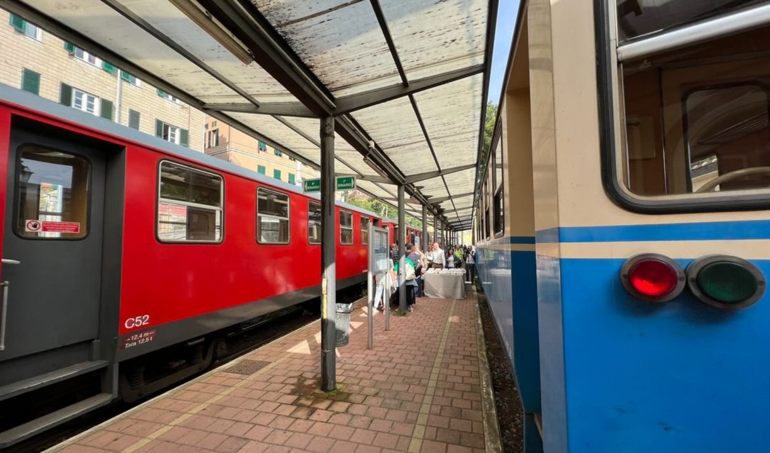 L'entroterra in festa per la ripartenza del trenino di Casella: 