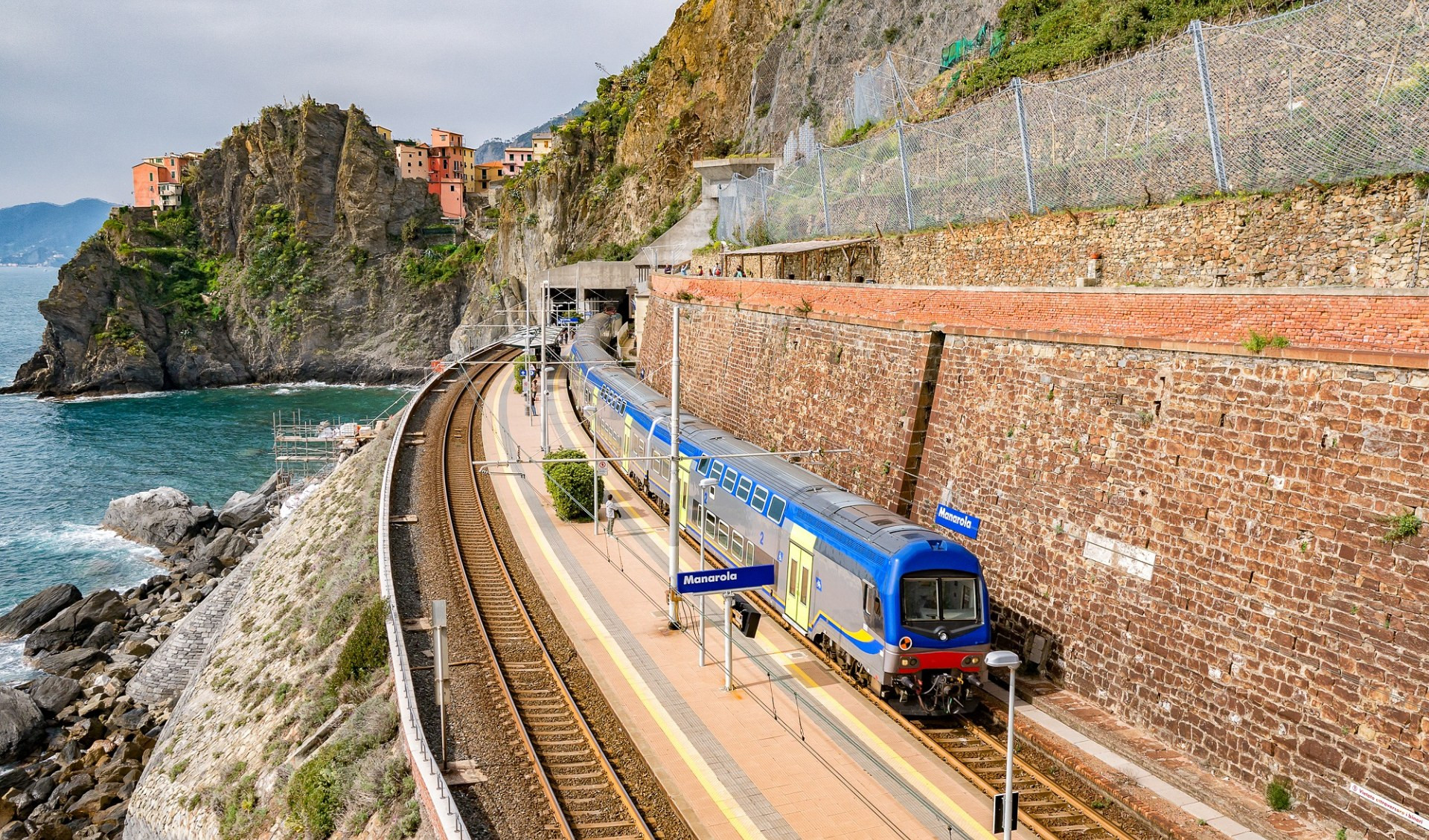 Treni, aumentano i collegamenti per le Cinque Terre per l'estate
