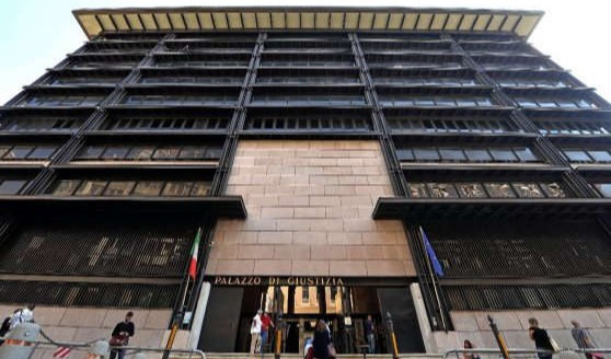 Genova, identificato telefonista degli allarmi bomba in tribunale