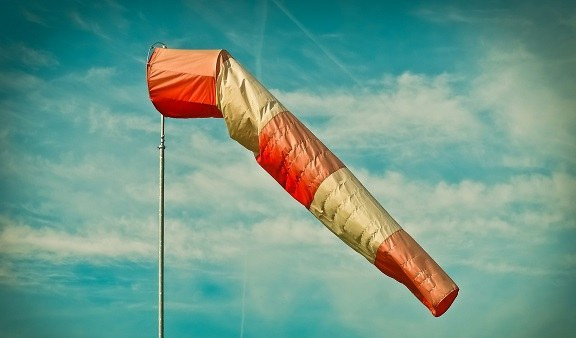 Meteo in Liguria, sabato e domenica soleggiati. Attenzione al vento