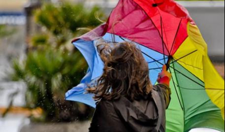 Pioggia e vento di burrasca in Liguria: allerta gialla su Ponente e Levante