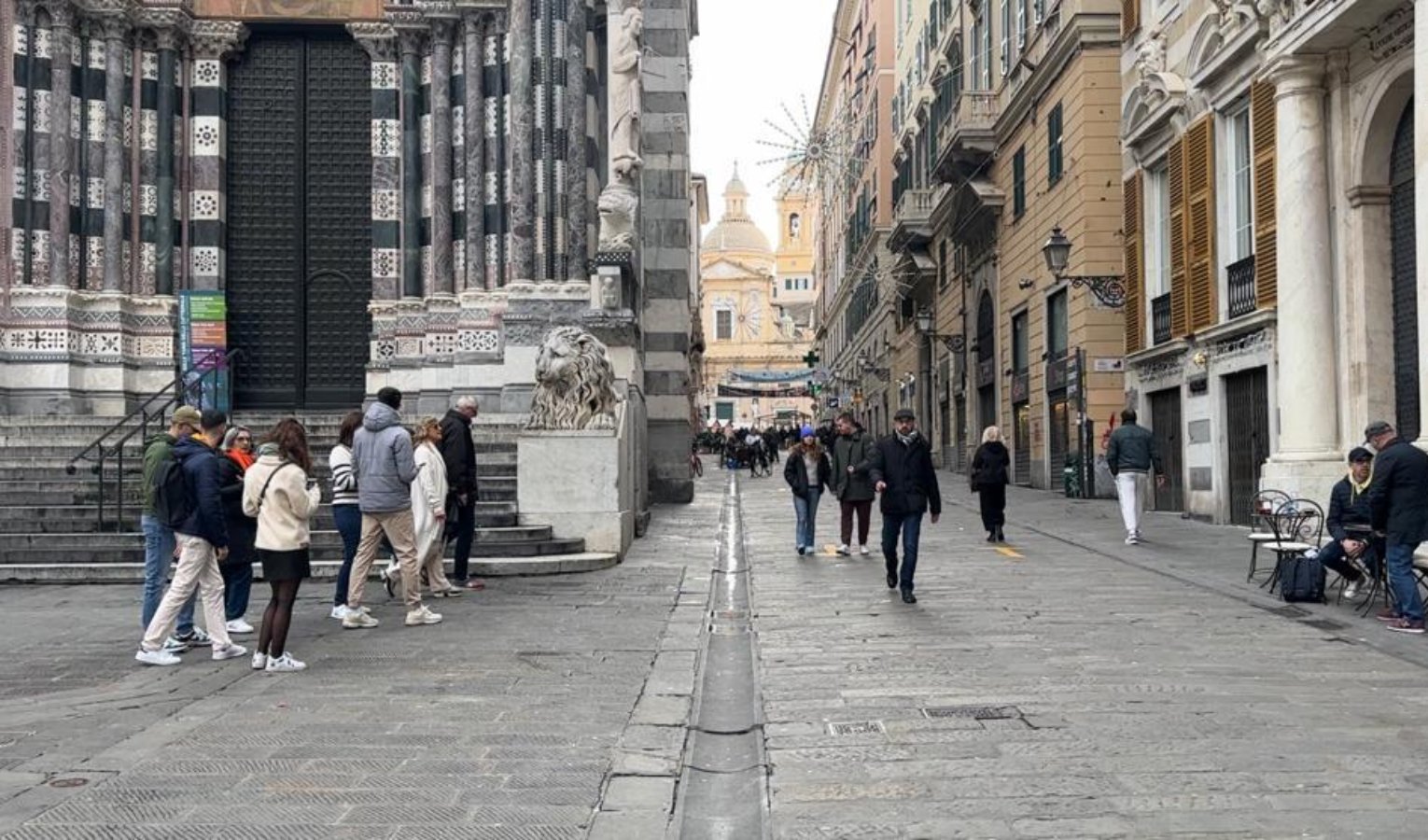 Genova, primo dell'anno tra turisti e residenti: 