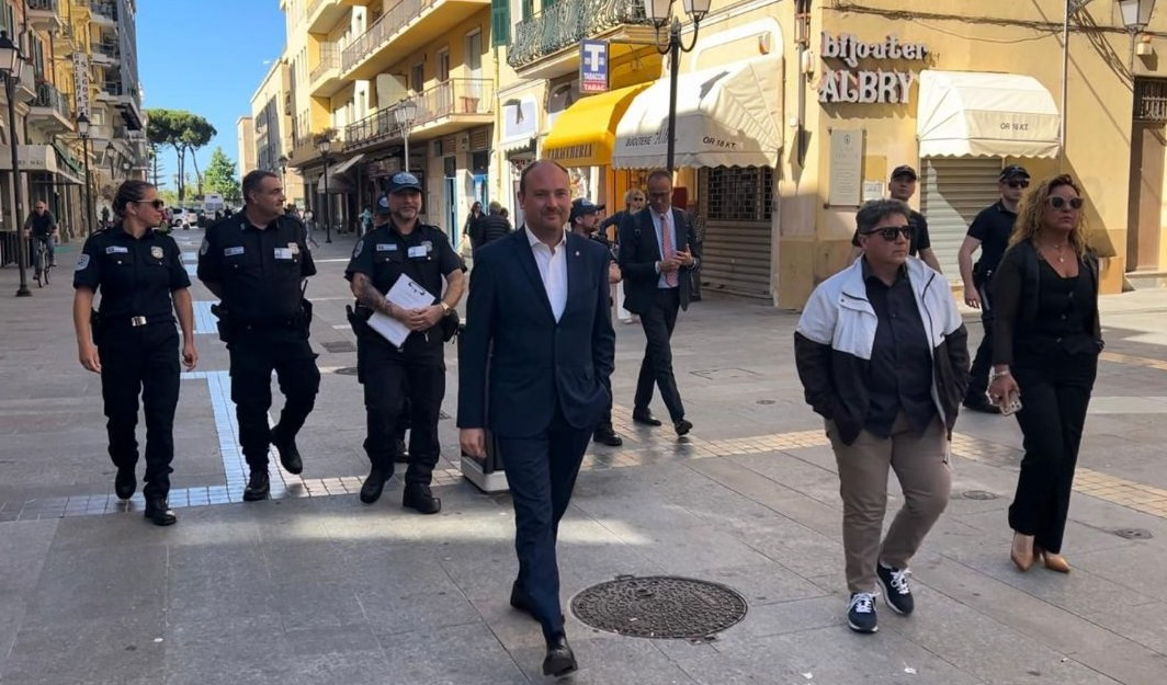 Ventimiglia, stop all' inciviltà di turisti e residenti