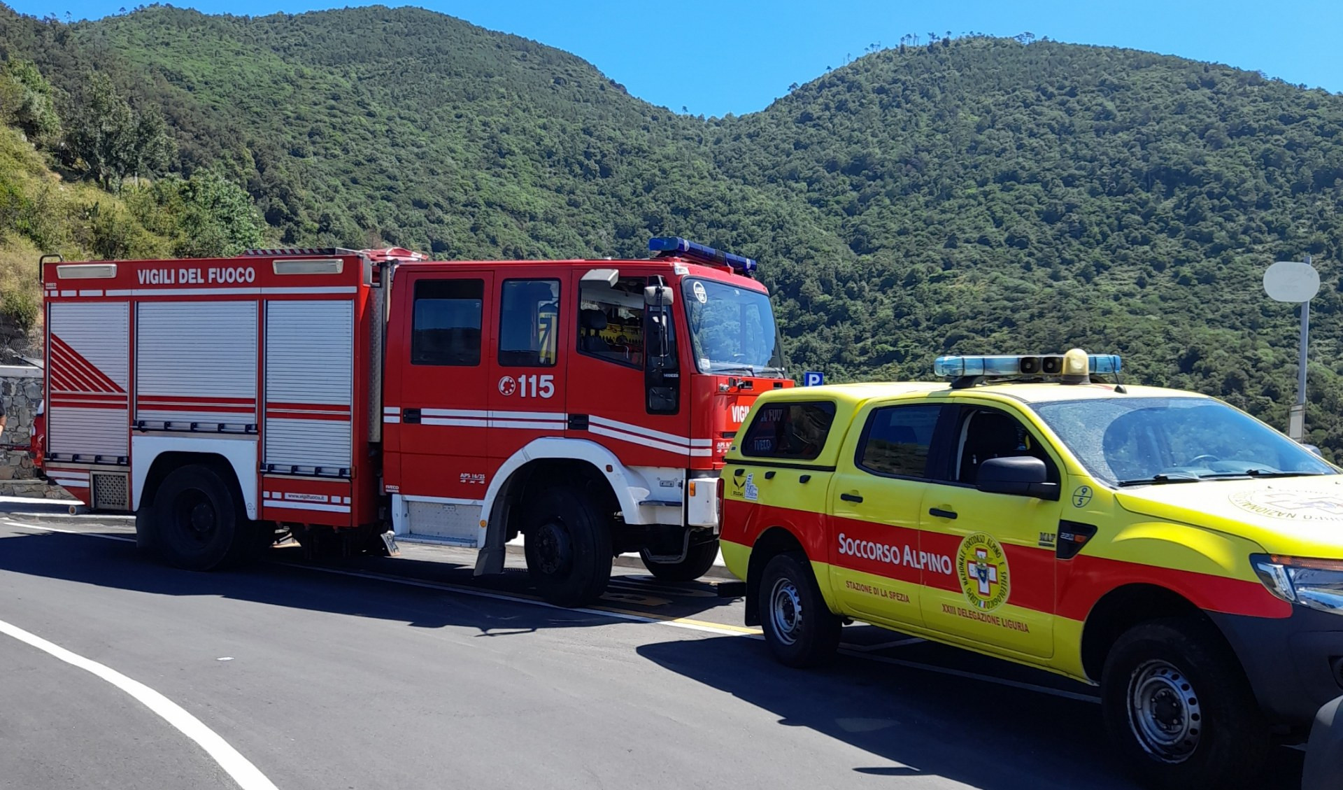 Fungaiolo cade in una scarpata e muore nei boschi di Neirone