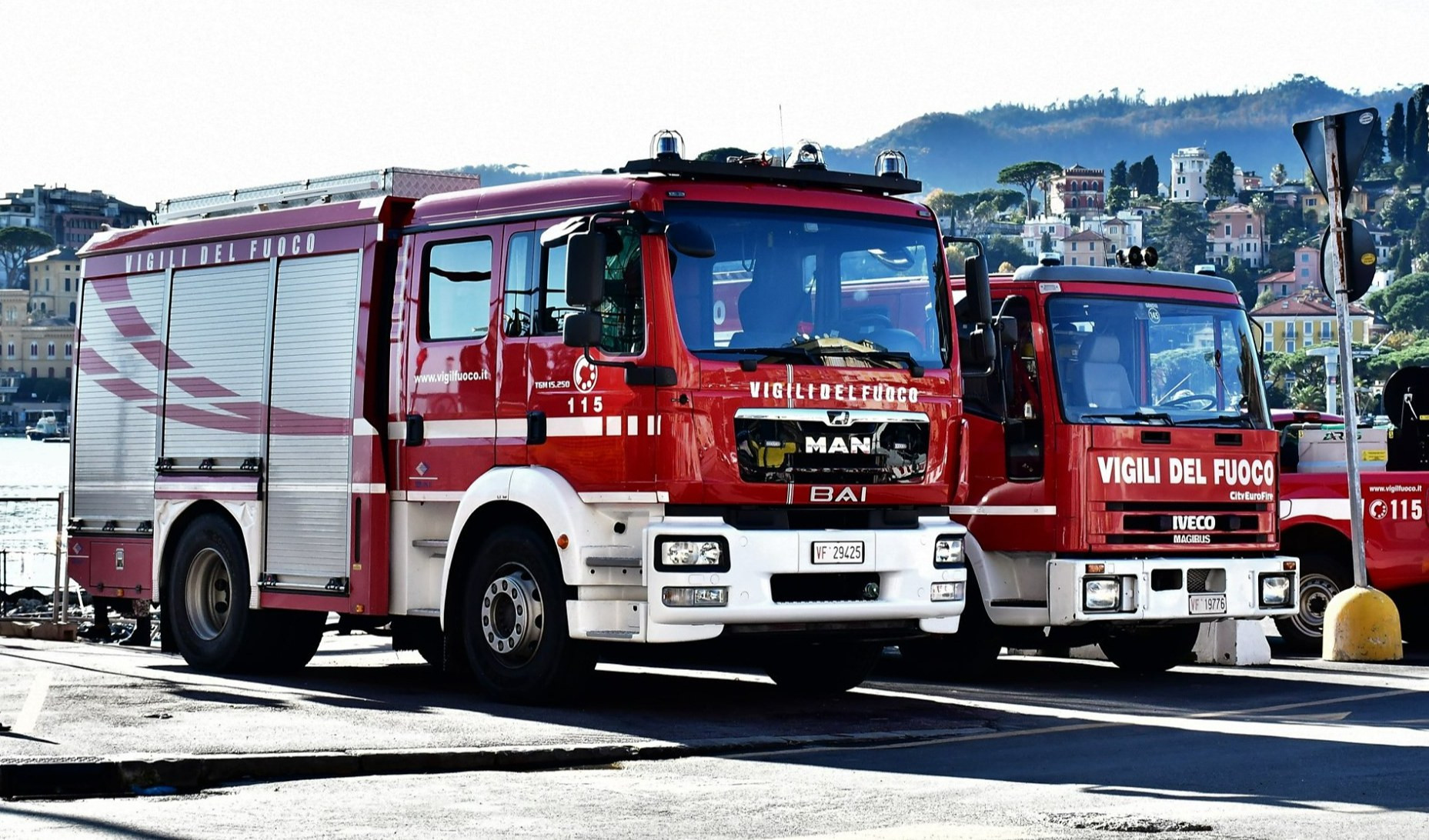 Genova, cadono pezzi d'intonaco: chiusa per mezz'ora via D'Annunzio 