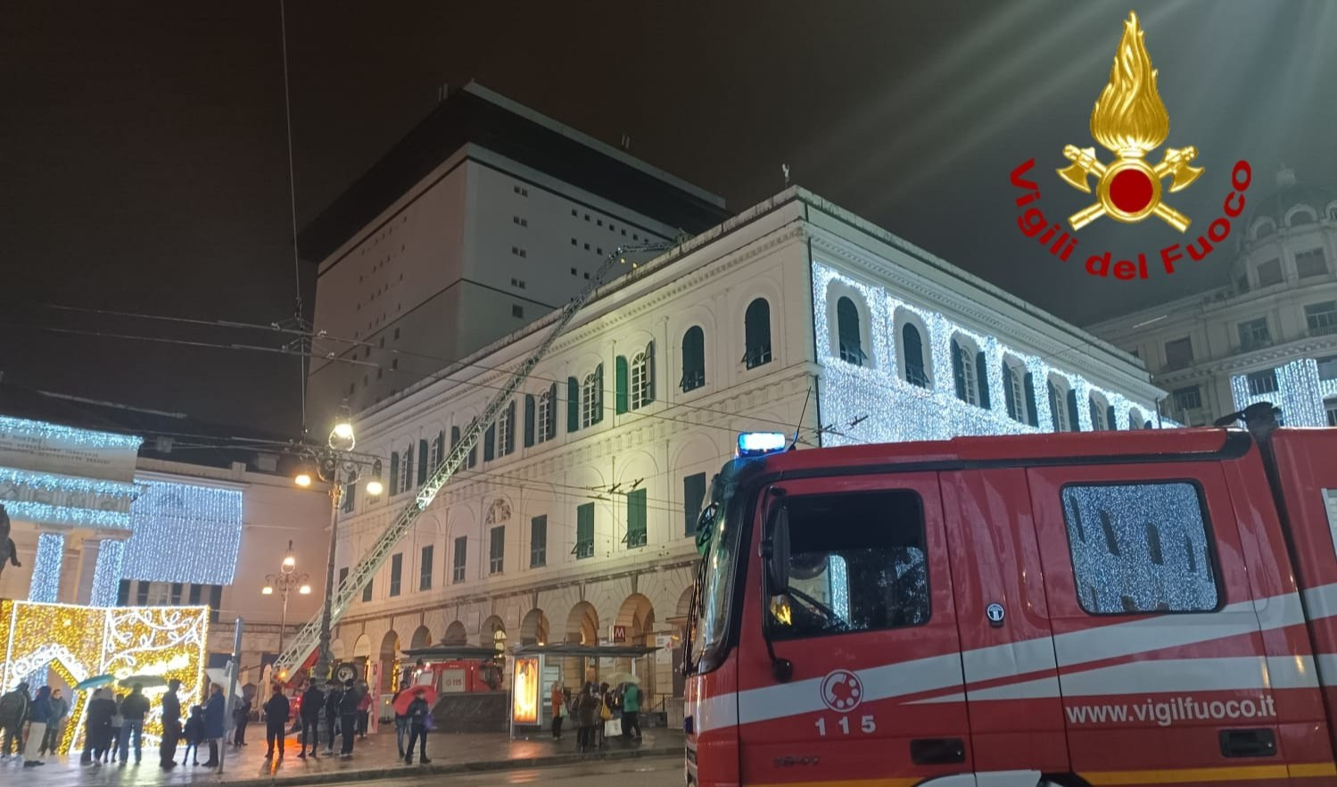 Genova, i Vigili del Fuoco 