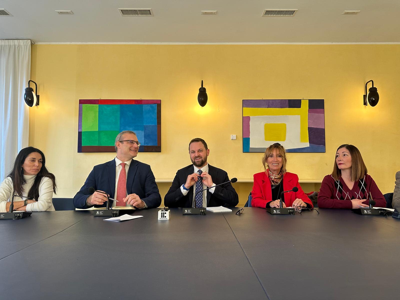 Nomine, termovalorizzatore e stadio: Vince Genova prepara la battaglia in Consiglio per il 2026