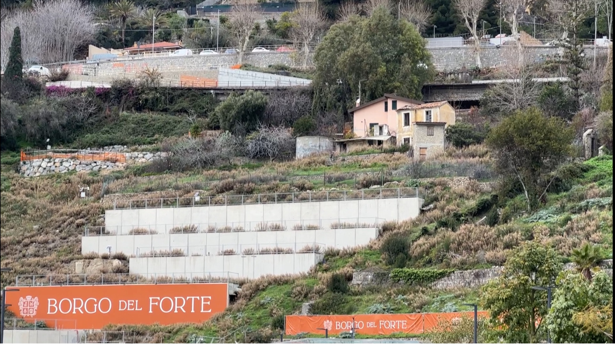Ventimiglia, fronte mare: Di Muro mischia le carte e propone un accordo di programma