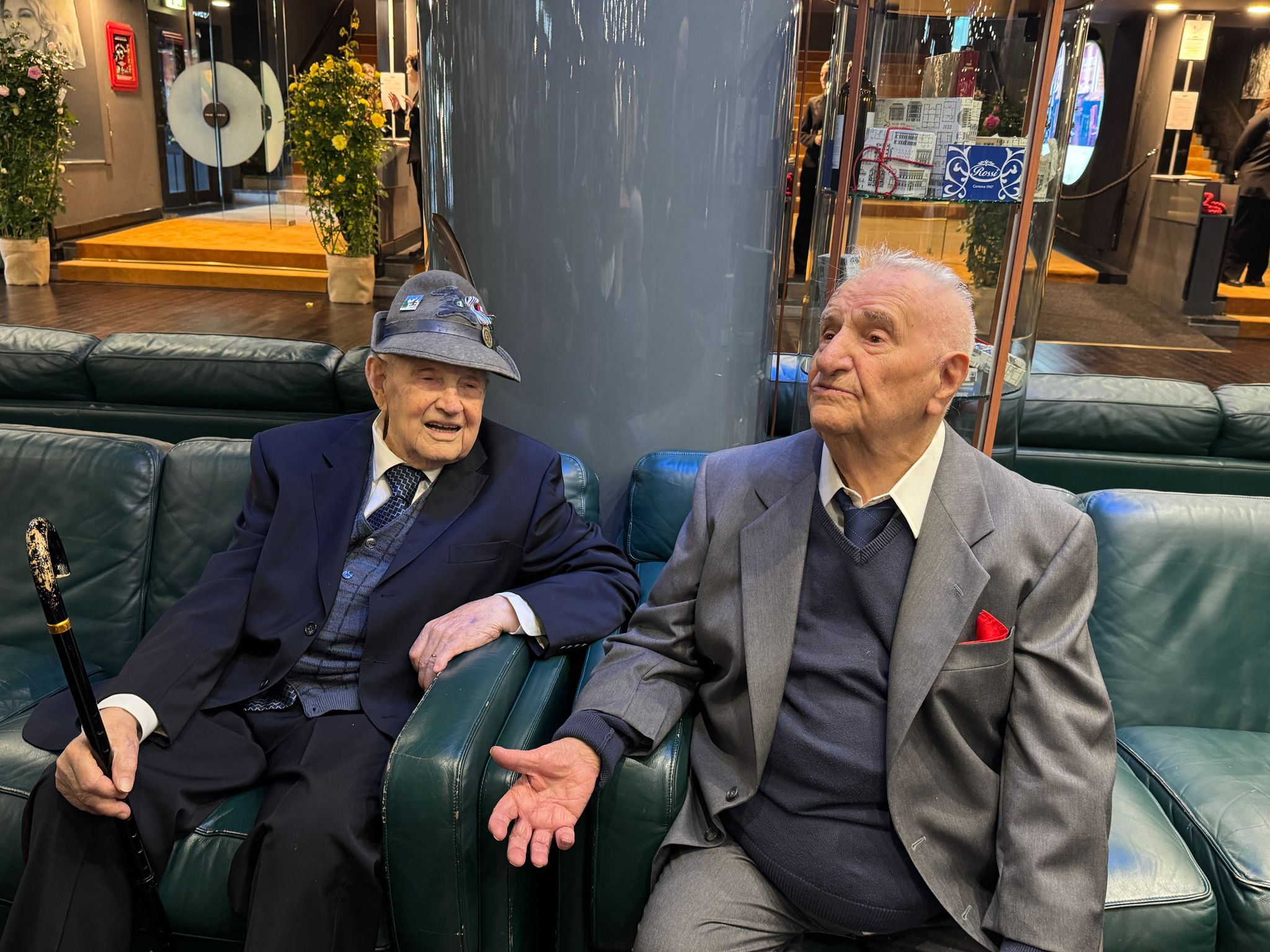 L'alpino di 102 anni Garibotti: 