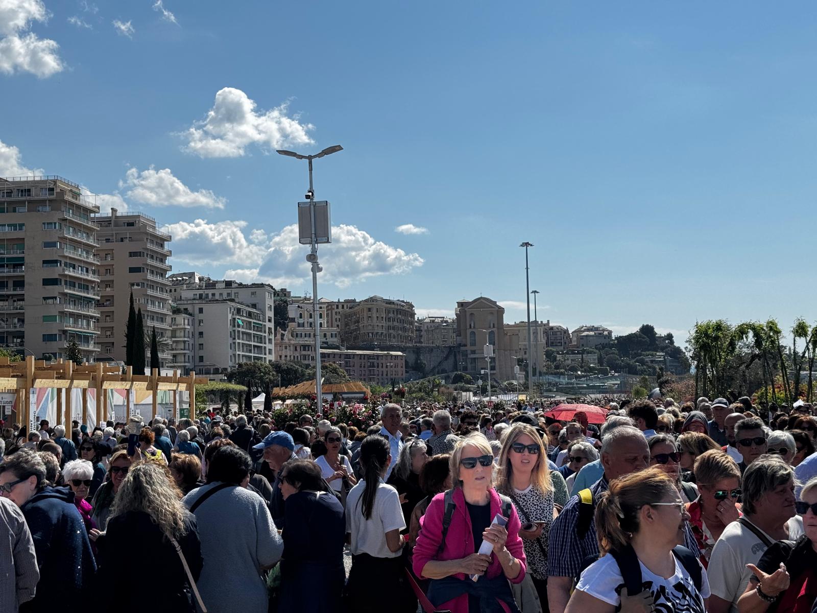 In migliaia a Euroflora 2025, la quinta giornata dedicata a natura e bellezza