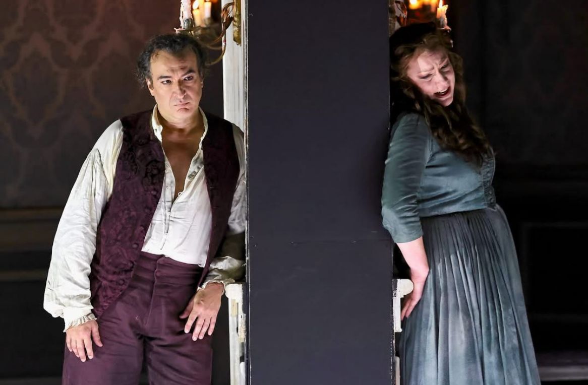 Tanti applausi e qualche critica per la prima del Don Giovanni al Carlo Felice