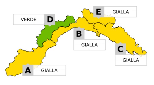 Maltempo in Liguria, allerta gialla dalle 22 di stasera: veloce passaggio perturbato