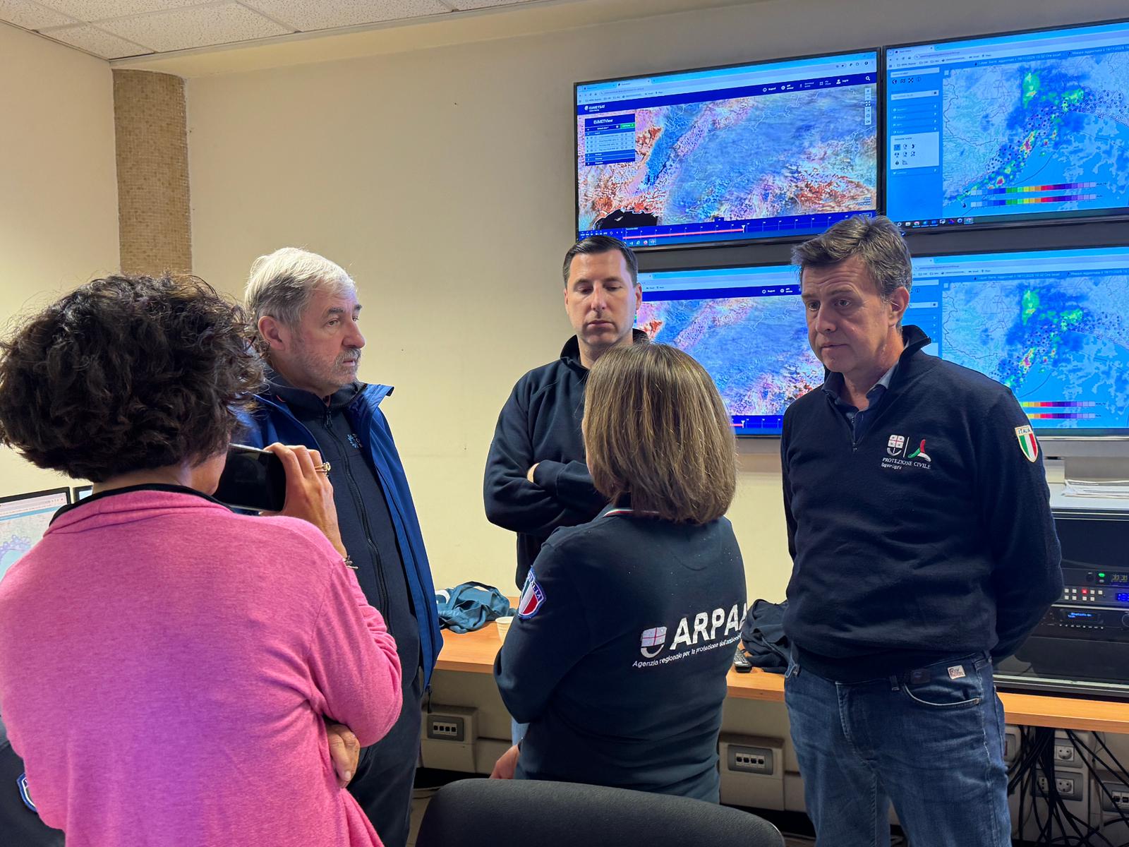 Allerta arancione in Liguria, le raccomandazioni del presidente Bucci: 