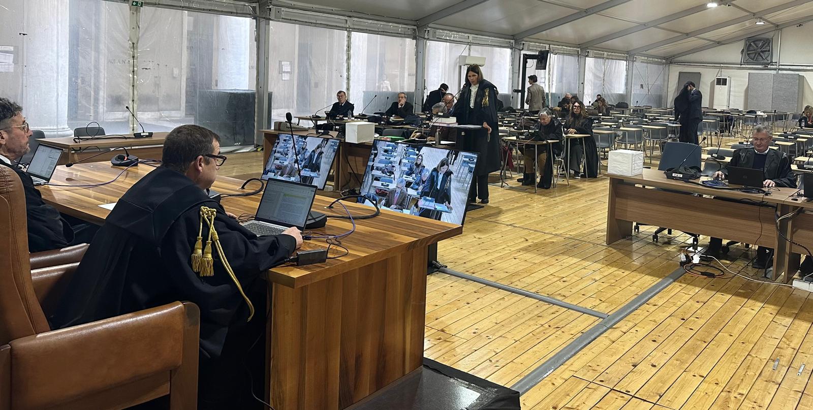 Processo Morandi, avvocata imputato: