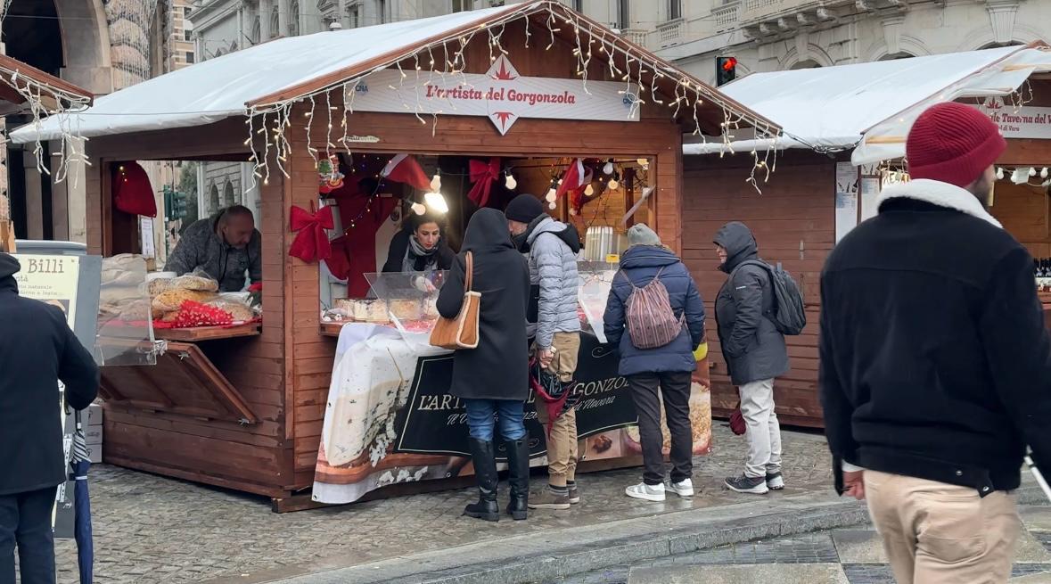 Speciale Natale 2025, per regali e menù i genovesi scelgono la tradizione