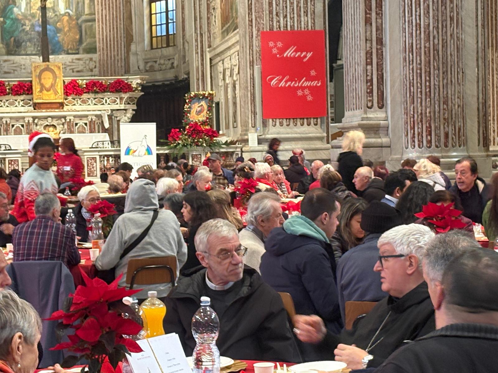 Quattordici mila ospiti e duemila volontari ai pranzi di Natale di Sant'Egidio