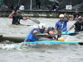 Canoa Polo, comanda Chiavari