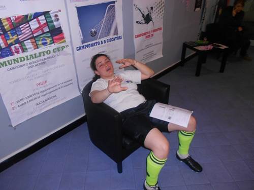 Arbitro donna aggredito durante torneo di calcio amatoriale