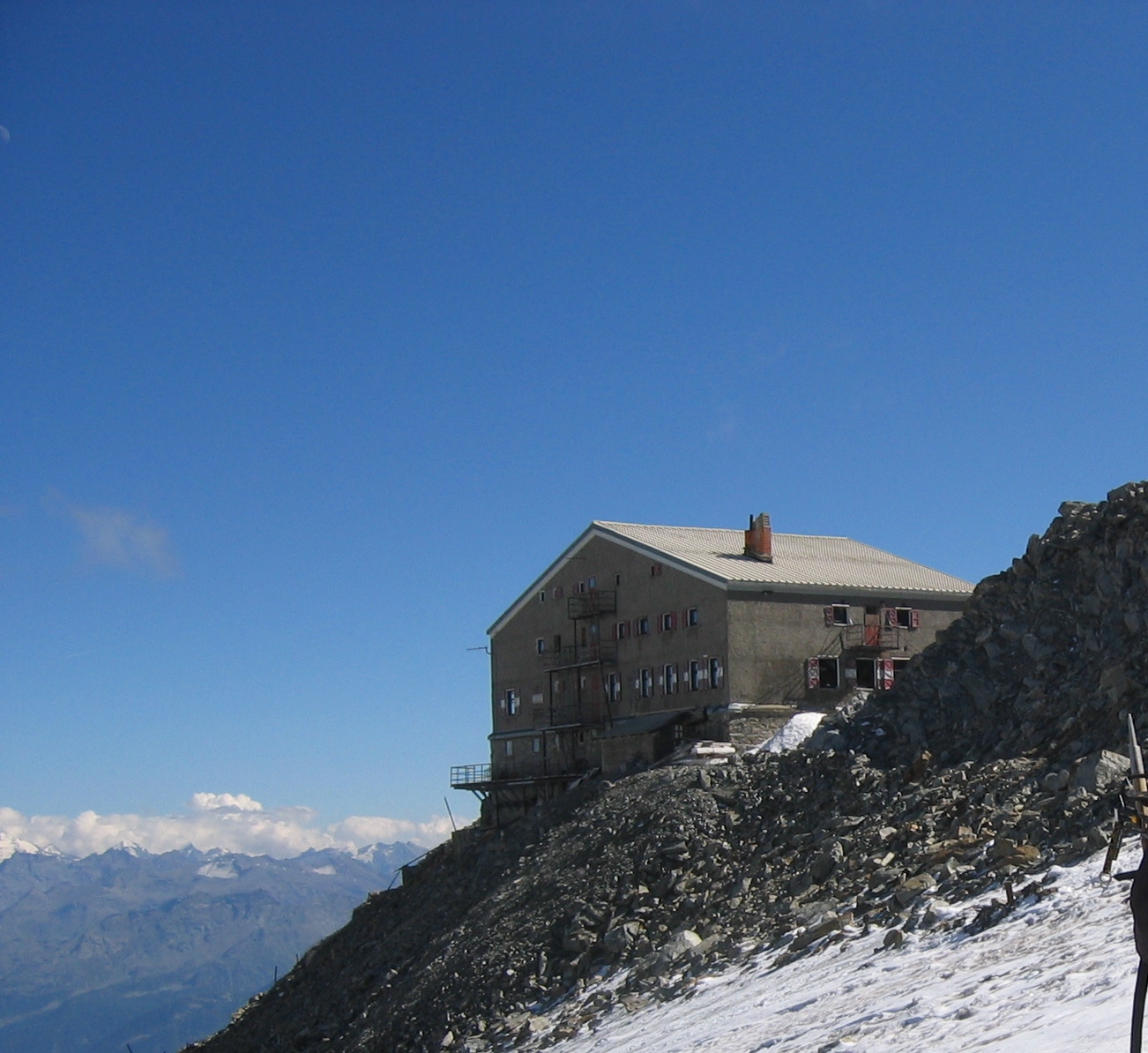 Stasera alle 21 in dialetto le storie montanare di Alpini e allevatori
