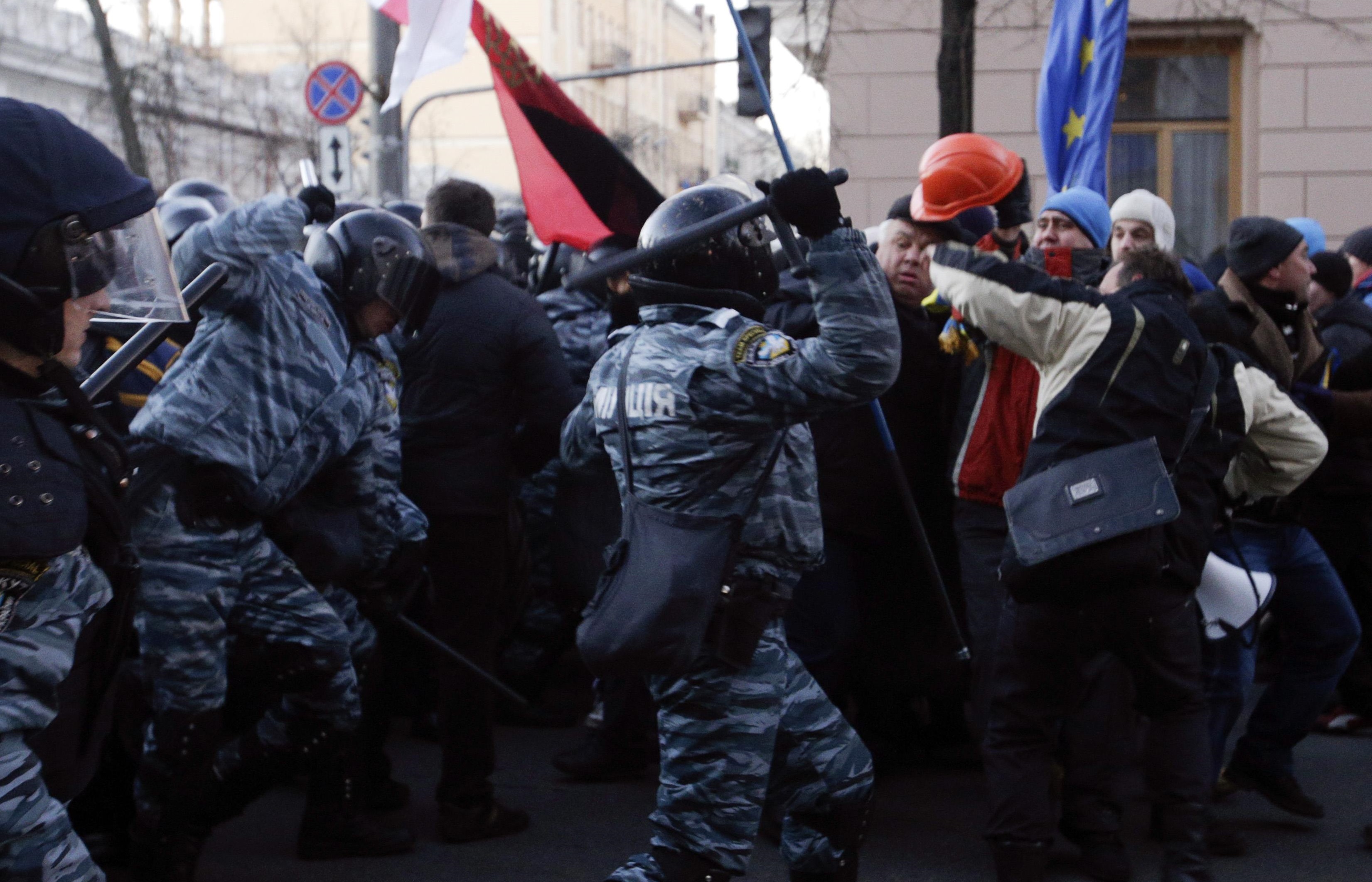 Il vice presidente americano Biden è partito per Kiev, incontrerà i leader ucraini 