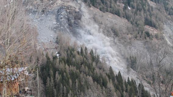 Frana Courmayeur, il traforo del Monte Bianco chiuso per circa un'ora