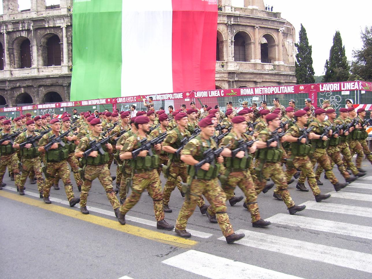 Festa della Repubblica, a Roma in 3500 alla parata dei Fori Imperiali