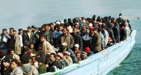 Migranti, altri 500 approdati in Sicilia