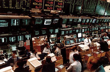 La Borsa chiude in leggero calo (-0,20). Le quotazioni delle aziende liguri