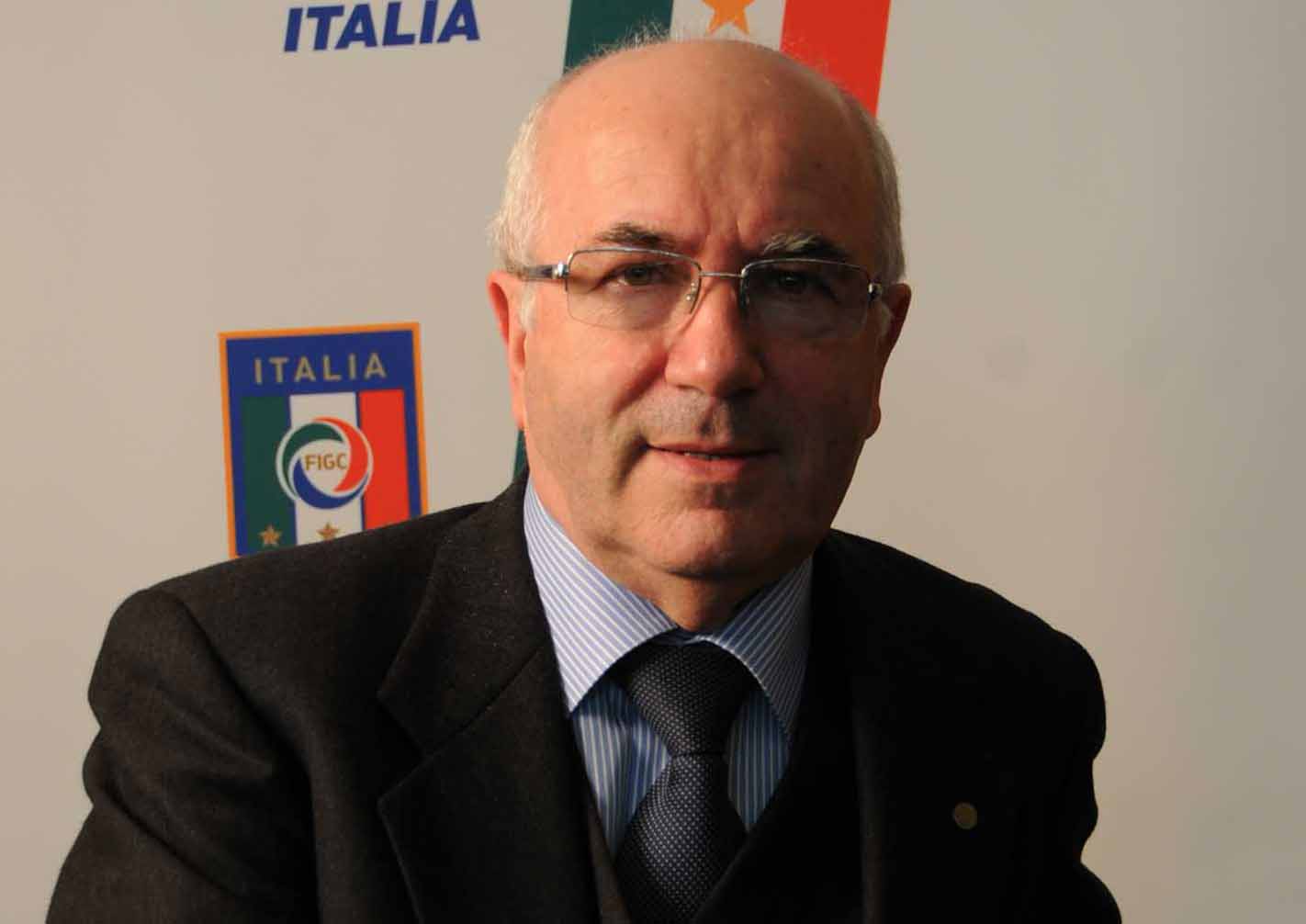 Tavecchio non si arrende: 