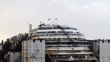 Smaltimento Concordia, incontro su sicurezza tra Merlo e sindacati