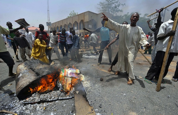 Scontri tra tribù, più di 60 morti in Nigeria 