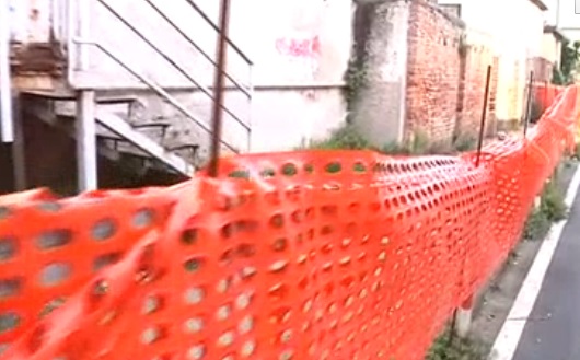 Degrado in via Celi nel quartiere di Canaletto, cresce la rabbia degli abitanti 