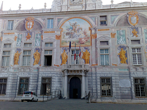 Porto, appalti truccati: 