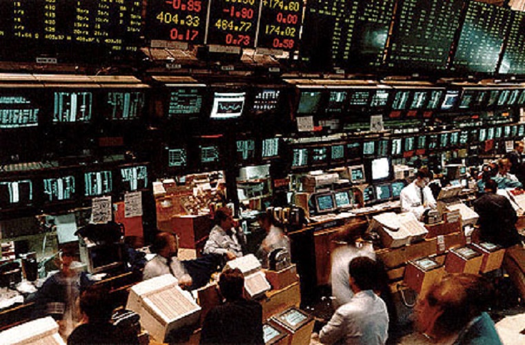 Giornata negativa per la Borsa di Milano, l'andamento dei titoli liguri