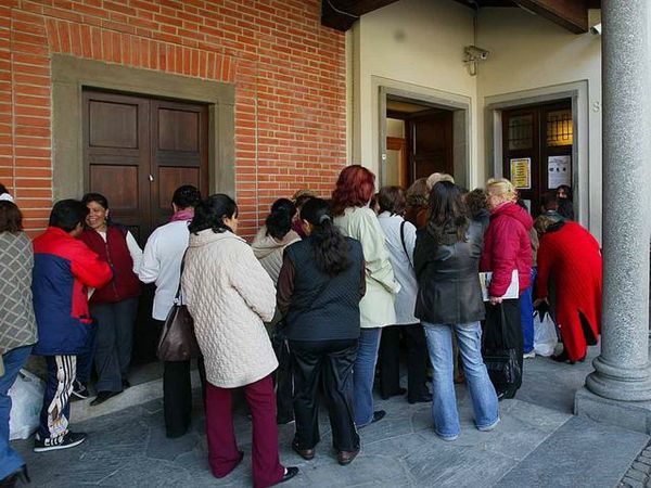 Istat, il 28% degli italiani a rischio povertà