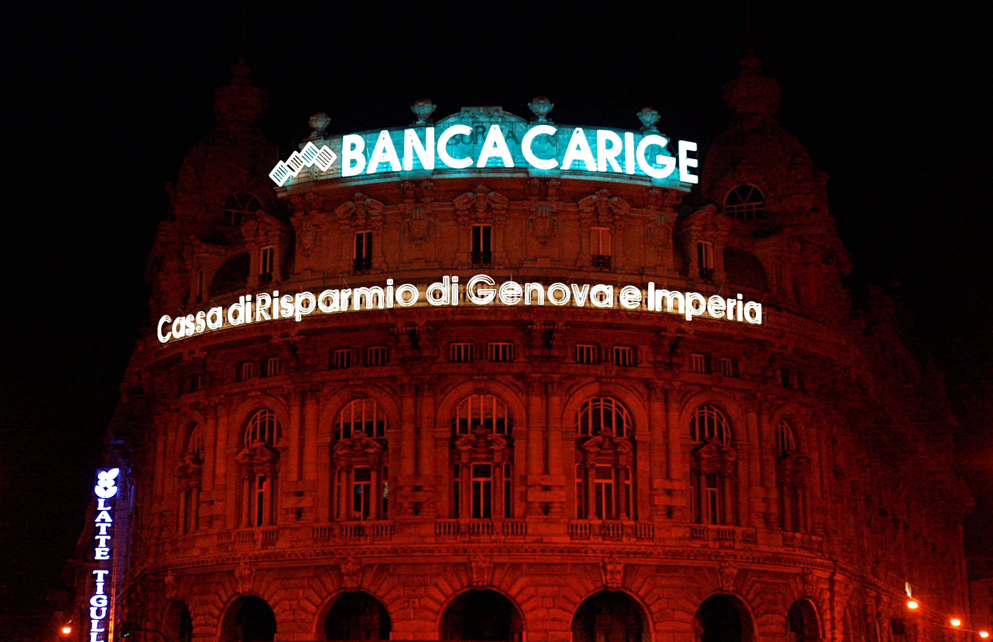 Borsa di Milano: Carige guadagna il 2%, crolla Premuda (-6,5%)