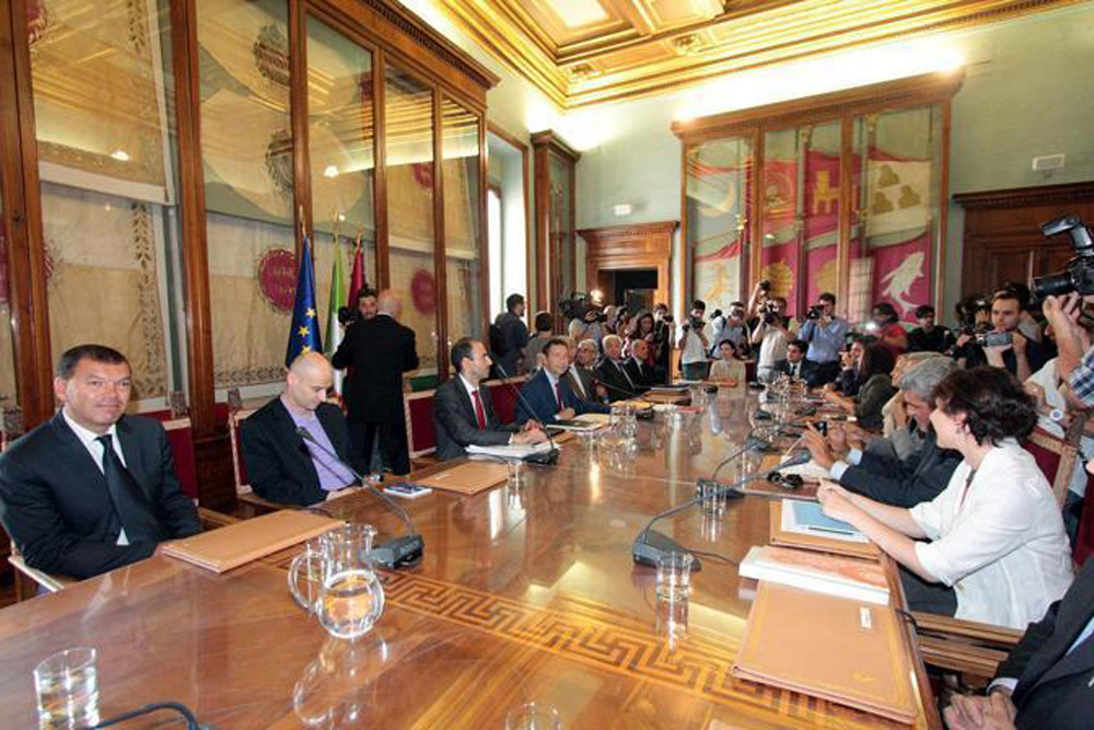Marino ha presentato la sua Giunta bis 