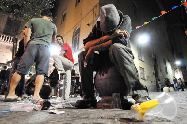 Alcol a minorenni, baristi rischiano la licenza