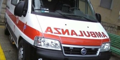 Cade un cancello, anziano travolto è grave al San Martino di Genova