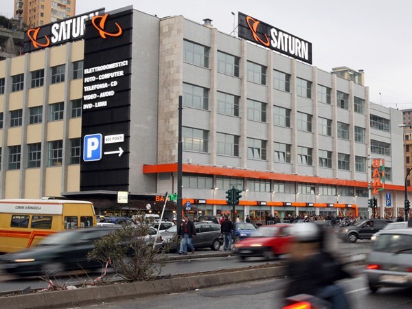 Niente licenziamenti nei negozi Saturn e Mediaworld